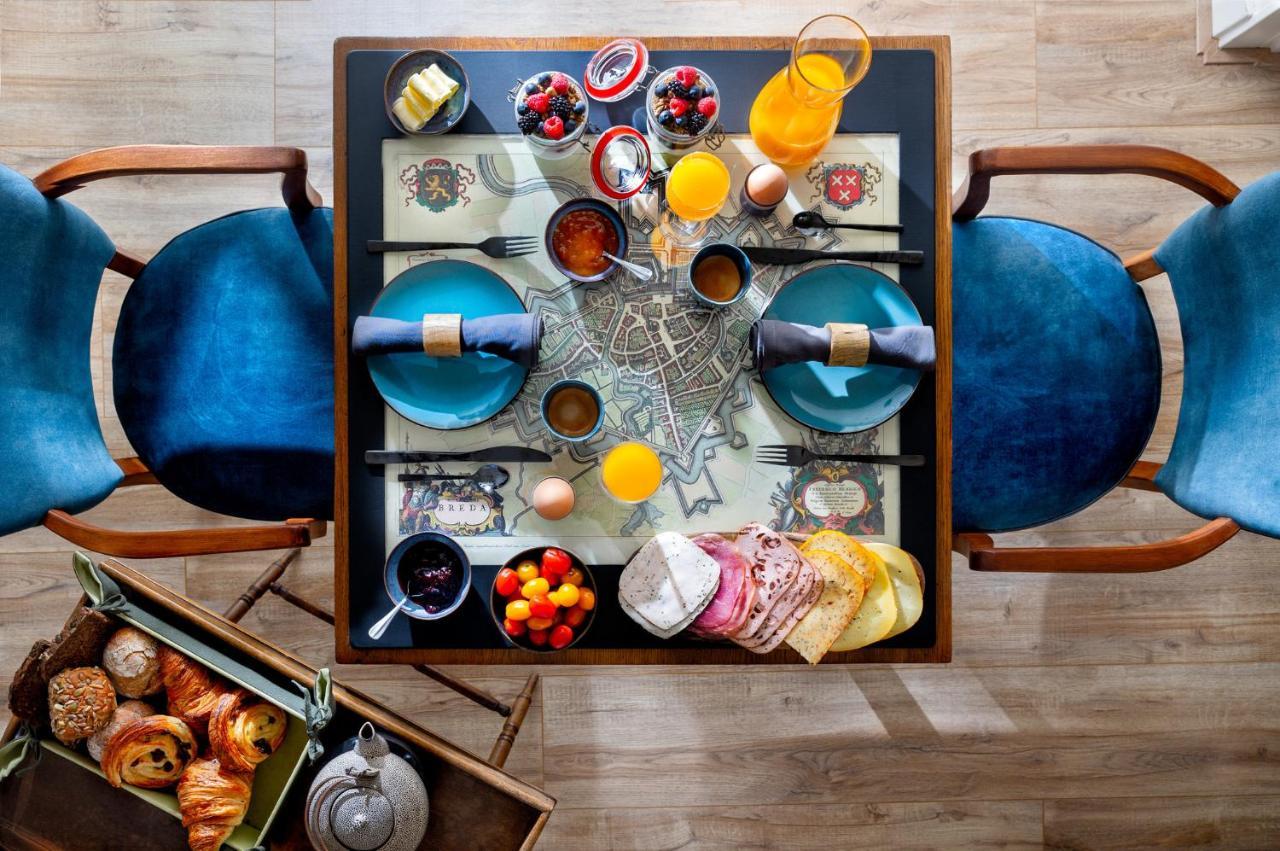 Bed & Breakfast - Gallery 'T Speelhuys Breda Eksteriør billede